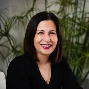 Gita Etezad | گیتا اعتضاد Gita Etezad