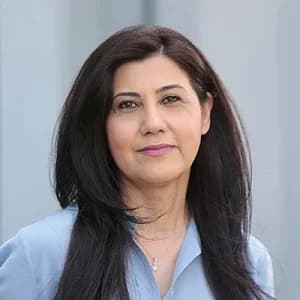 Roya Rafatzad | رویا رافت زاد Roya Rafatzad